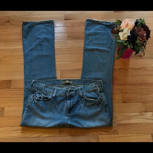 Sz 10 R | Old Navy Denim (OND) | Boot Cut  / Low Waist Jeans 💃🏽 - Picture 8 of 10